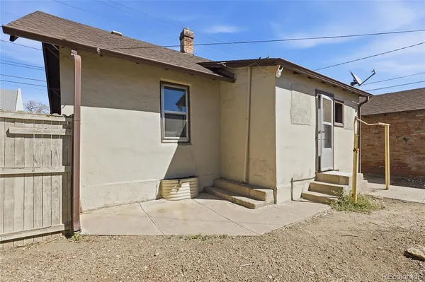 a backyard of a house
