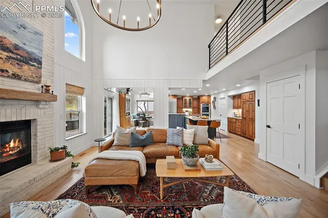 $1,250,000 | 2855 Halleys Court, Colorado Springs, CO 80906