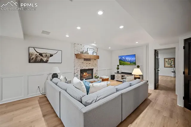 $1,250,000 | 2855 Halleys Court, Colorado Springs, CO 80906