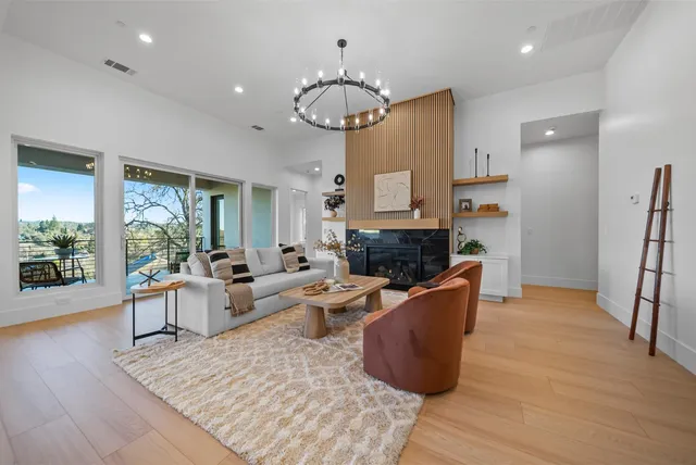 $1,100,000 | 420 Miles Court, Auburn, CA 95603