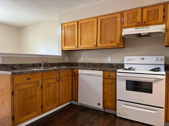 $1,650 | 1620 Hickory Place, Chattanooga, TN 37404