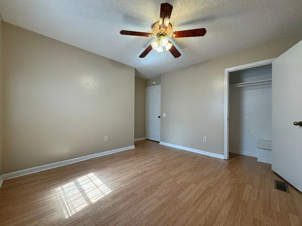 $1,650 | 1620 Hickory Place, Chattanooga, TN 37404