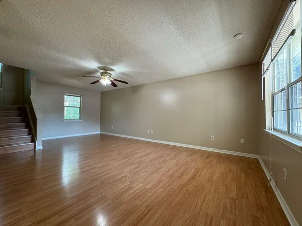 $1,650 | 1620 Hickory Place, Chattanooga, TN 37404