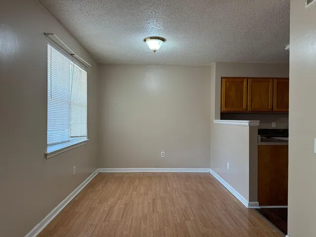 $1,650 | 1620 Hickory Place, Chattanooga, TN 37404