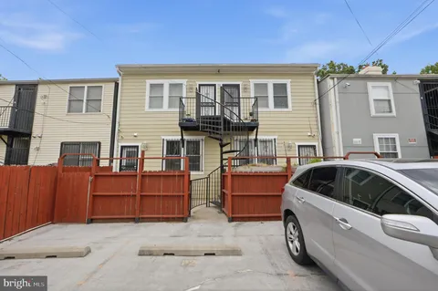 $324,900 | 1714 West Virginia Avenue Northeast, Unit 3, Washington, DC 20002