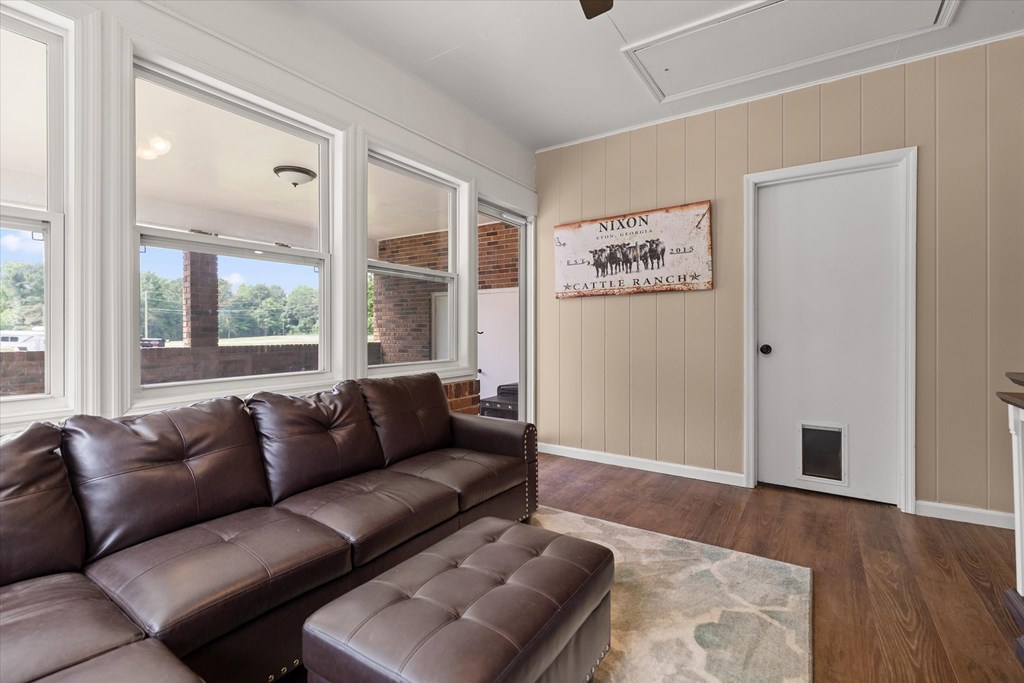 482 Glenn Howard Road Chatsworth, GA 30705 - Photo 8 of 55