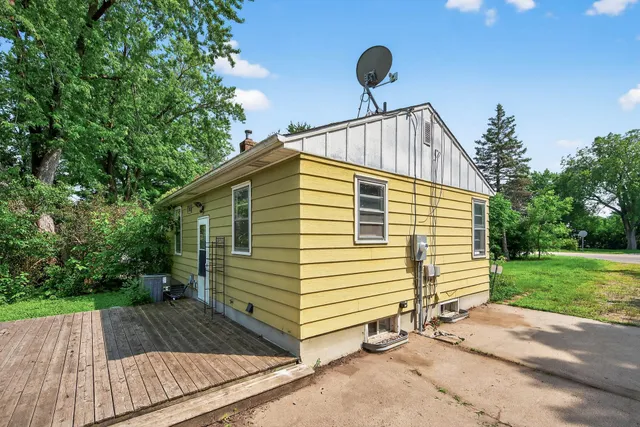 $299,900 | 16612 Minnetonka Boulevard, Minnetonka, MN 55391