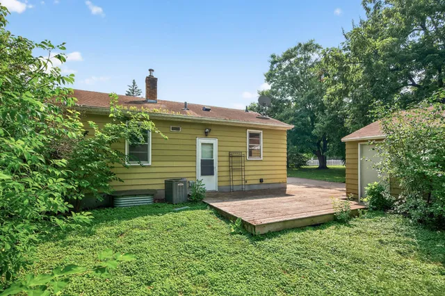 $299,900 | 16612 Minnetonka Boulevard, Minnetonka, MN 55391