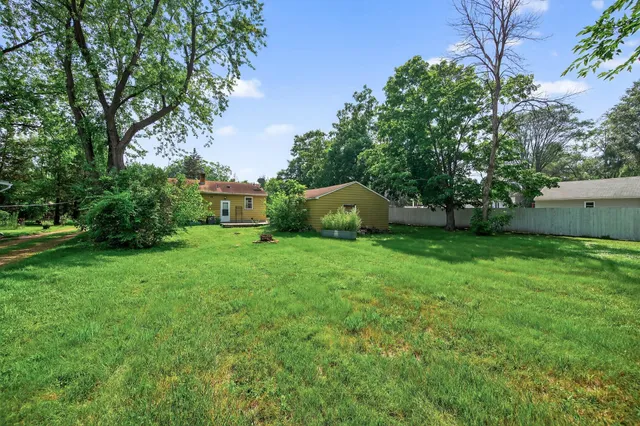 $299,900 | 16612 Minnetonka Boulevard, Minnetonka, MN 55391