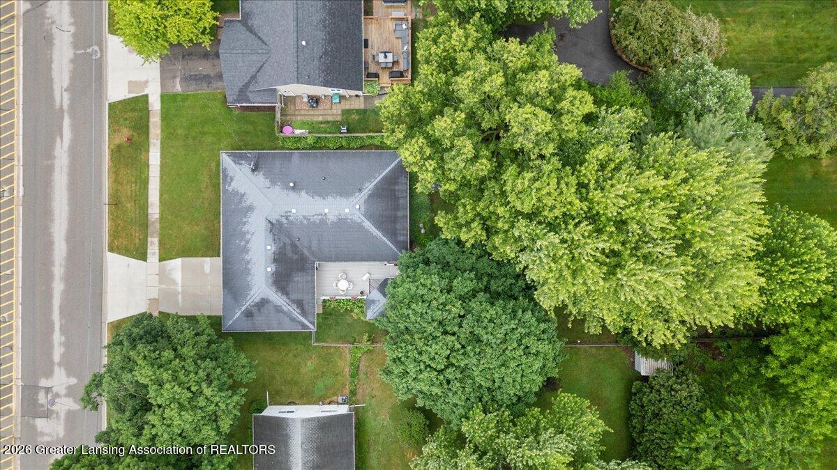 628 Jones Street Grand Ledge, MI 48837 - Photo 35 of 40 32-Media Jett - 05