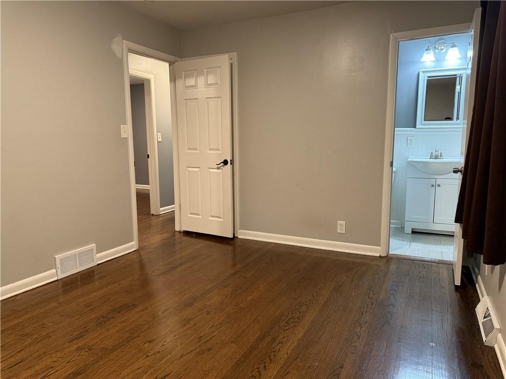 8811 East 84 Street Raytown, MO 64138 - Photo 11 of 21