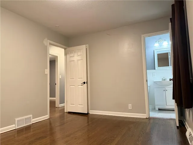 $246,500 | 8811 East 84 Street, Raytown, MO 64138