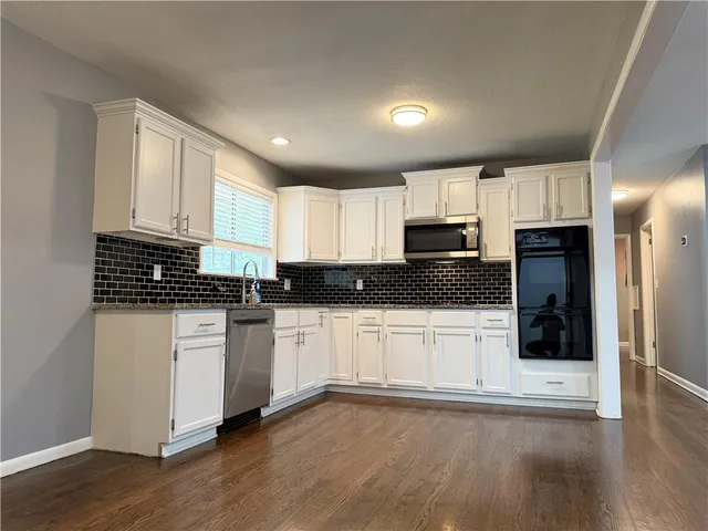 $246,500 | 8811 East 84 Street, Raytown, MO 64138