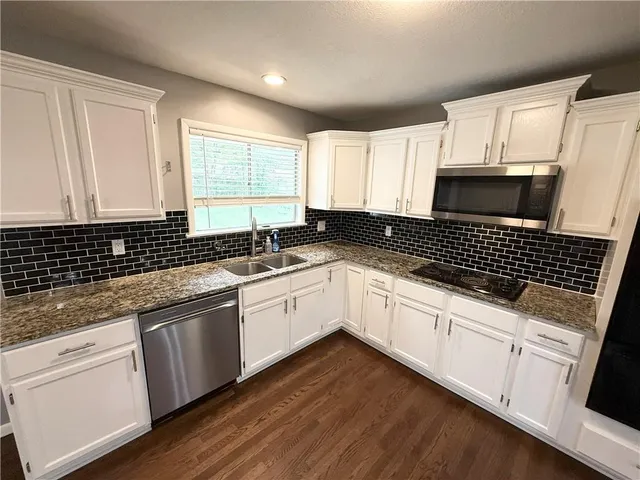 $246,500 | 8811 East 84 Street, Raytown, MO 64138