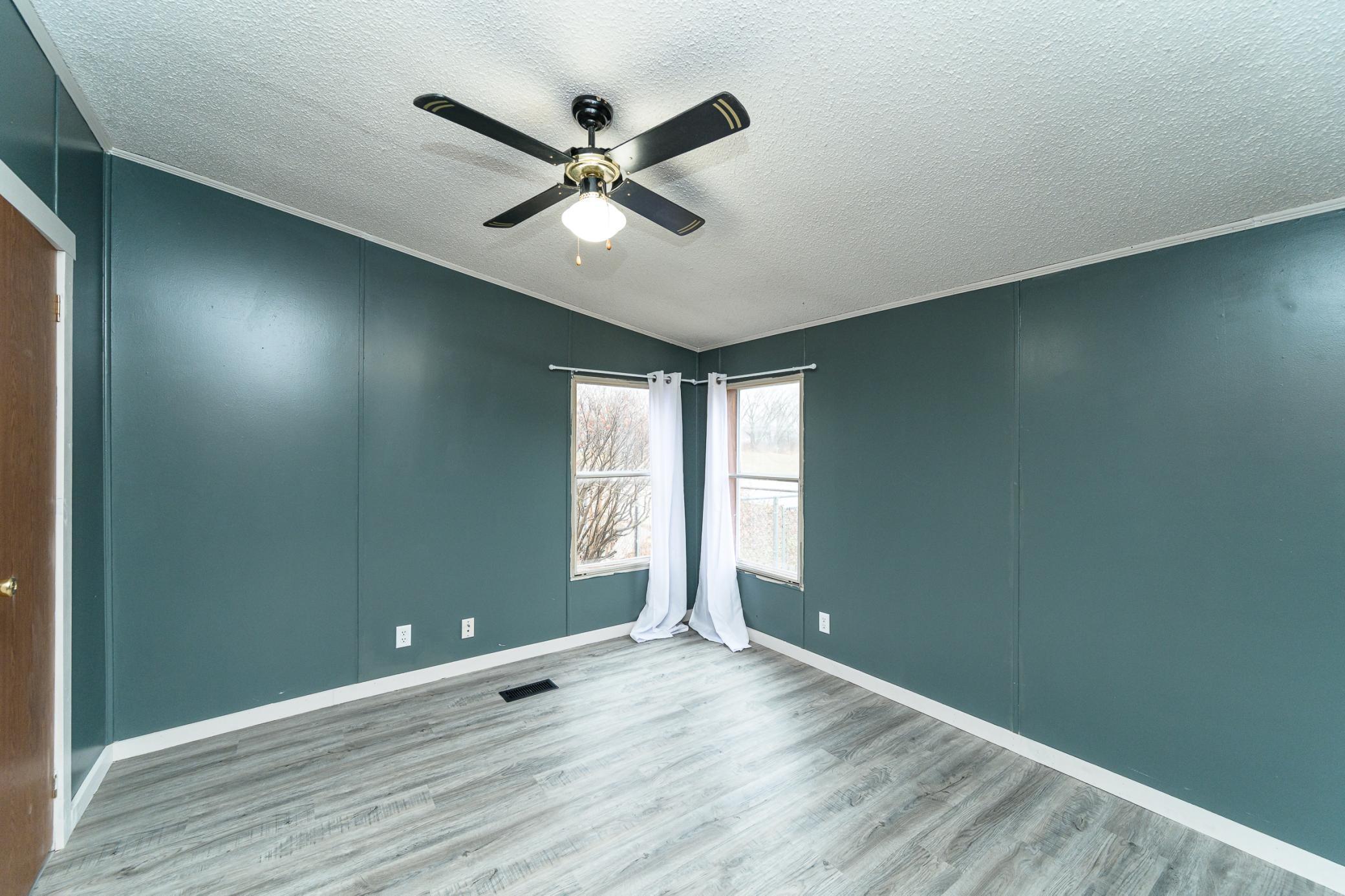 10 Park Drive Eyota, MN 55934 - Photo 7 of 20