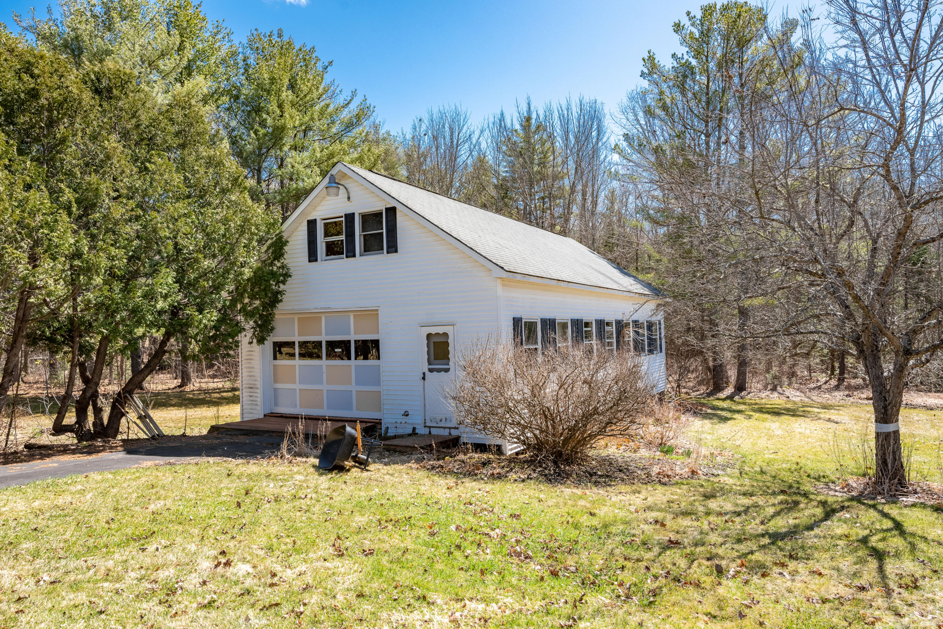 483 Whitefield Road Pittston, ME 04345 - Photo 5 of 39 Exterior4
