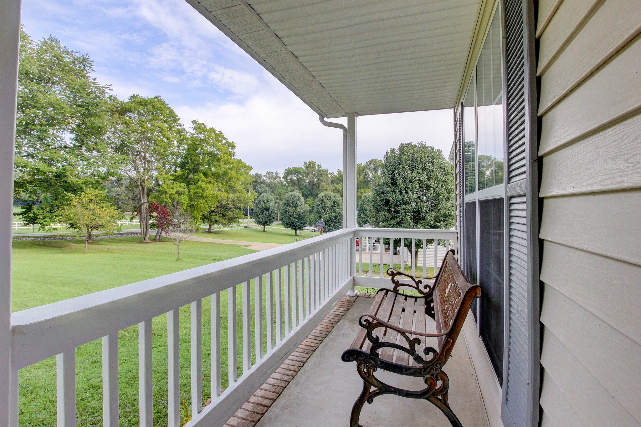 885 Gip Manning Road Clarksville, TN 37042 - Photo 3 of 39 Gallery Image 3