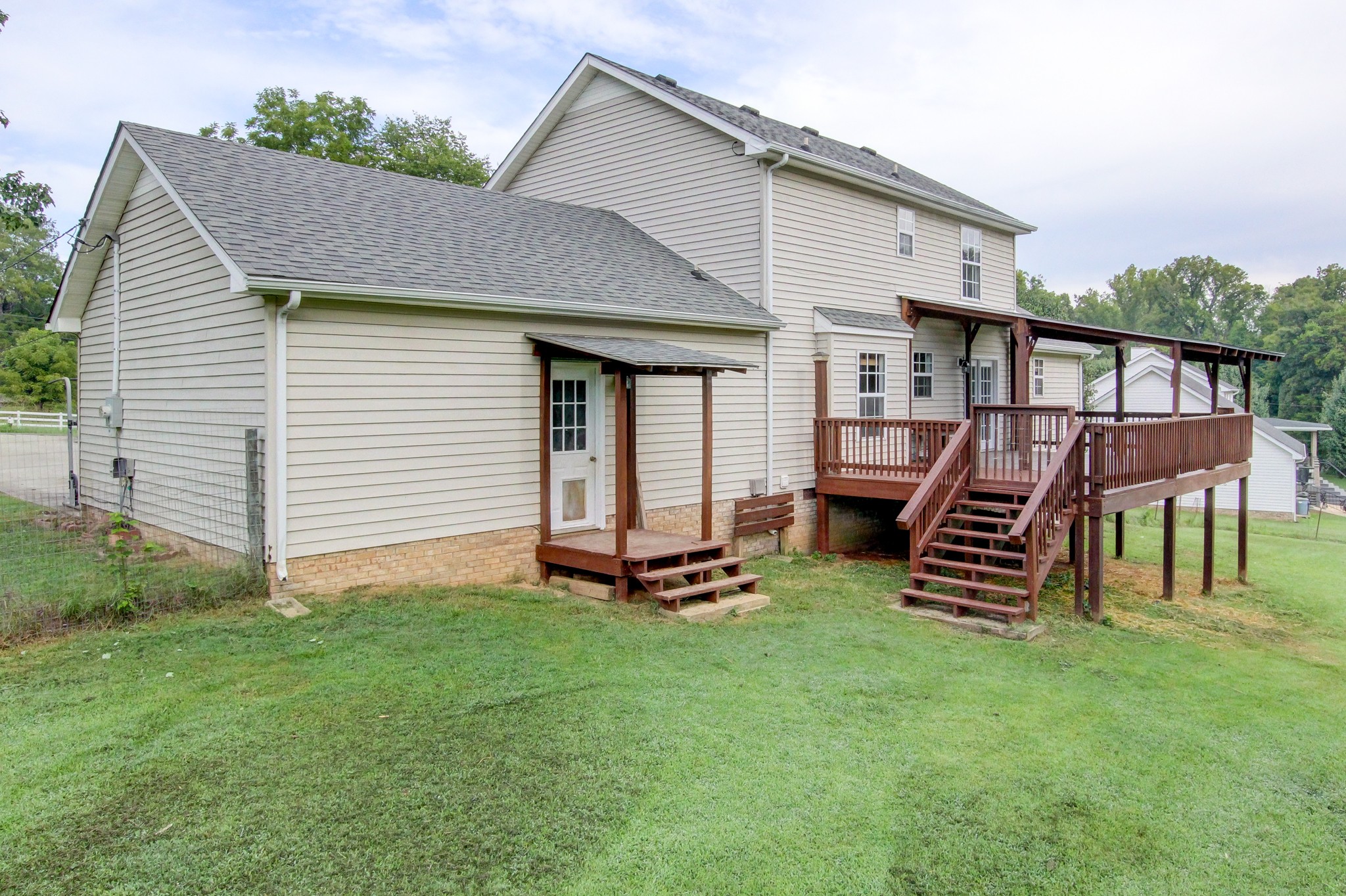 885 Gip Manning Road Clarksville, TN 37042 - Photo 7 of 39 Gallery Image 7