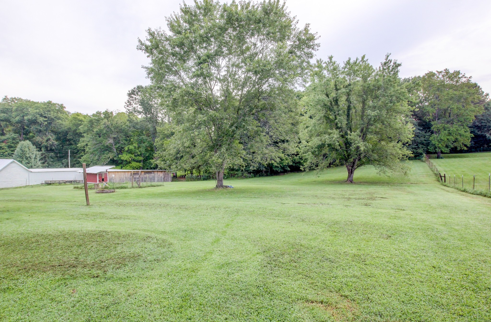 885 Gip Manning Road Clarksville, TN 37042 - Photo 8 of 39 Gallery Image 8