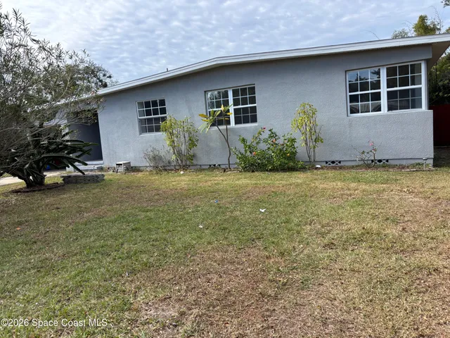 $2,200 | 904 Kensington Drive, Cocoa, FL 32922
