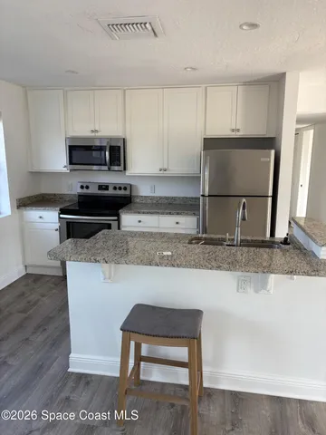 $2,200 | 904 Kensington Drive, Cocoa, FL 32922