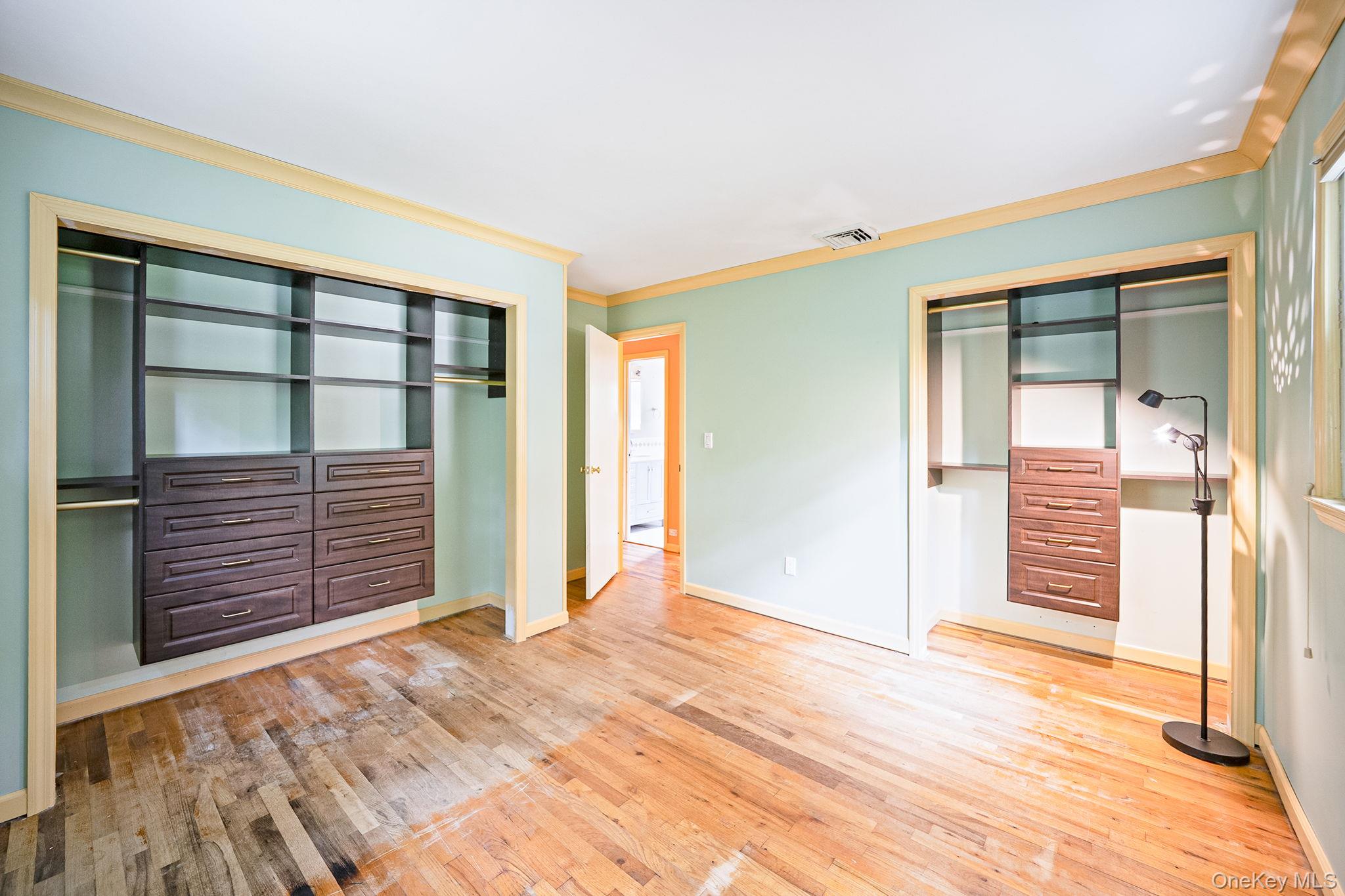 25 Rosedale Road Sound Beach, NY 11789 - Photo 10 of 27 Gallery Image 10