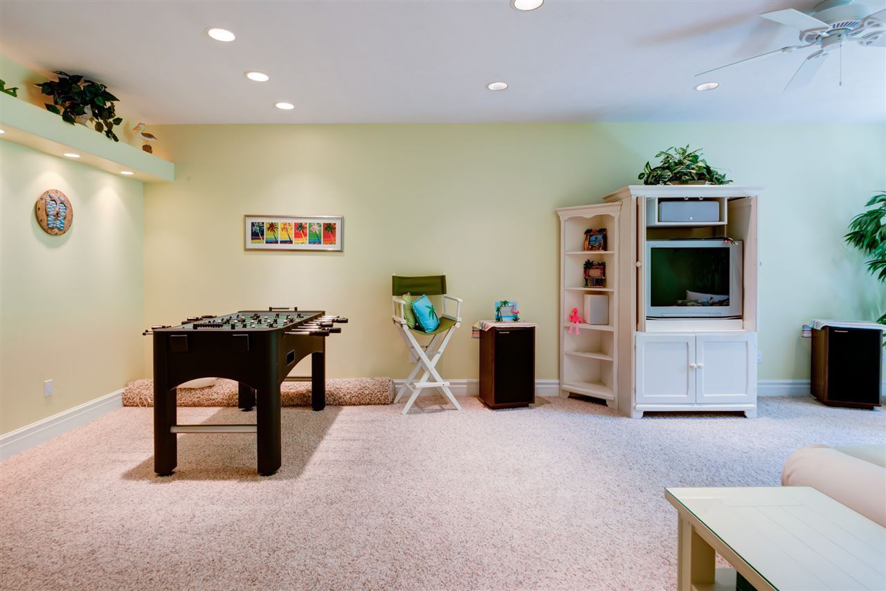3615 Prouty Road Traverse City, MI 49686 - Photo 45 of 77 1813439-44.JPG
