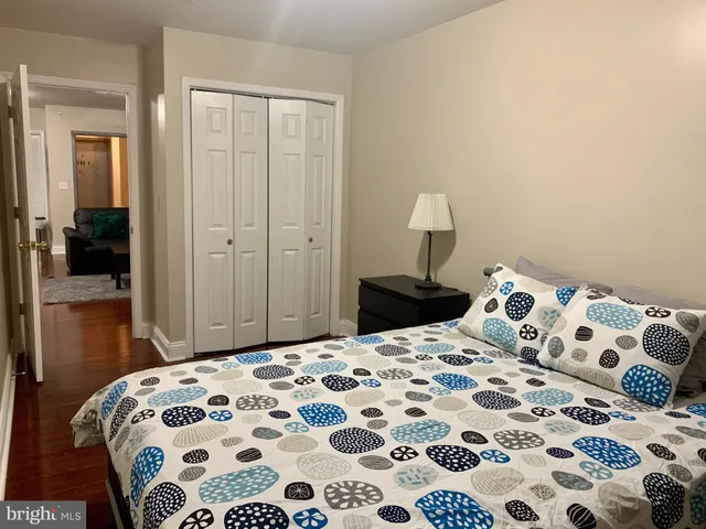 $1,600 | 1211 Race Street, Unit 3R, Philadelphia, PA 19107