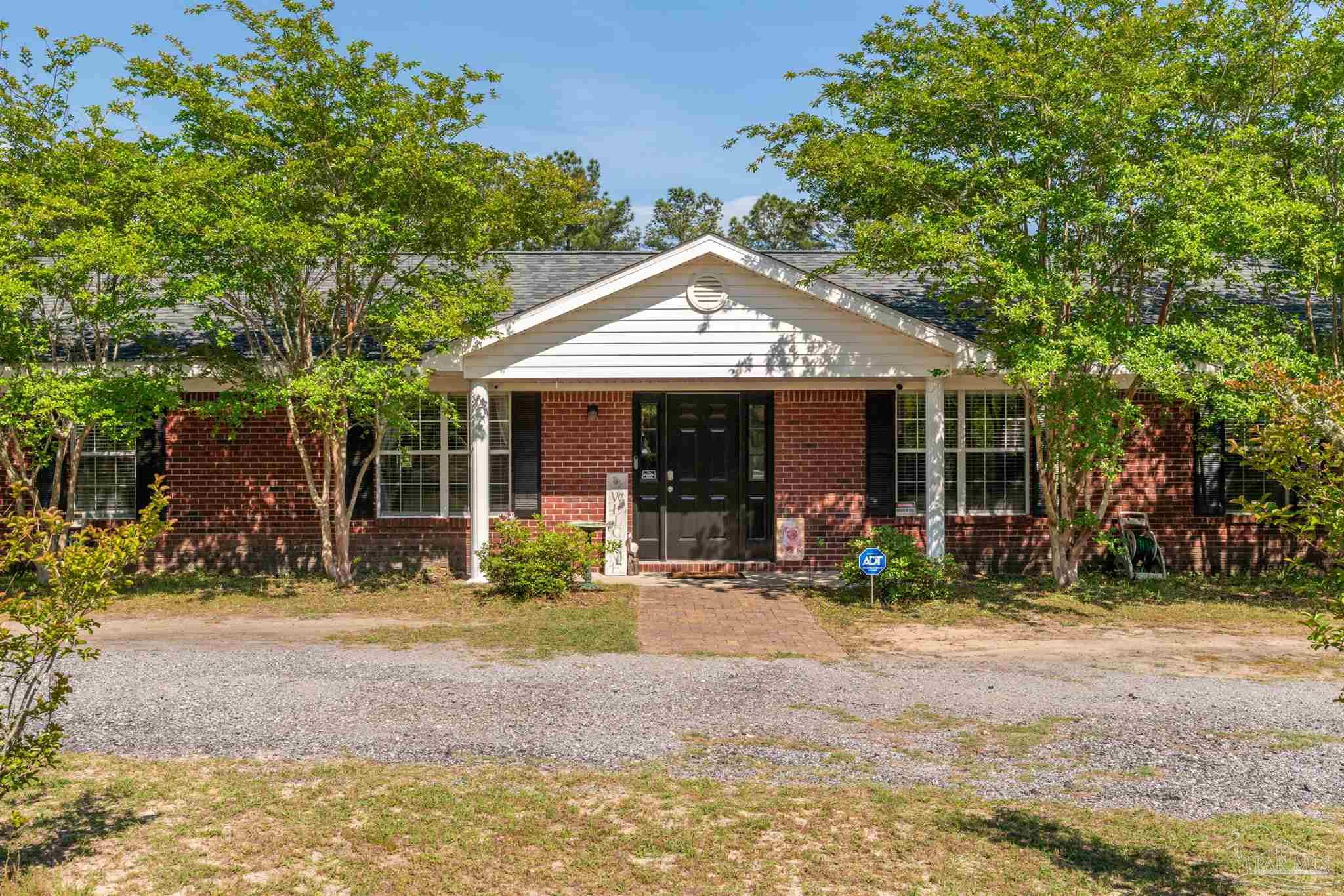 4624 Farm Life Road Milton, FL 32583 - Photo 3 of 50