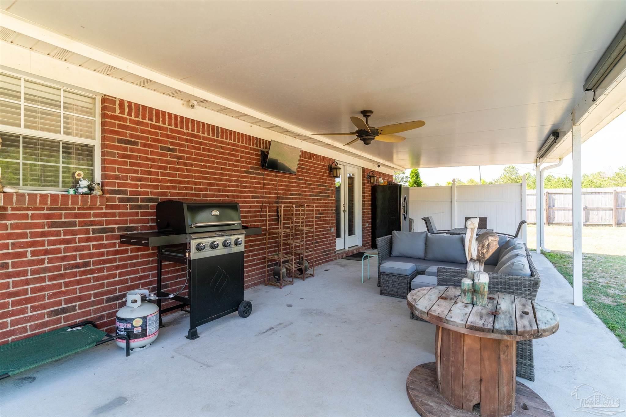 4624 Farm Life Road Milton, FL 32583 - Photo 33 of 50