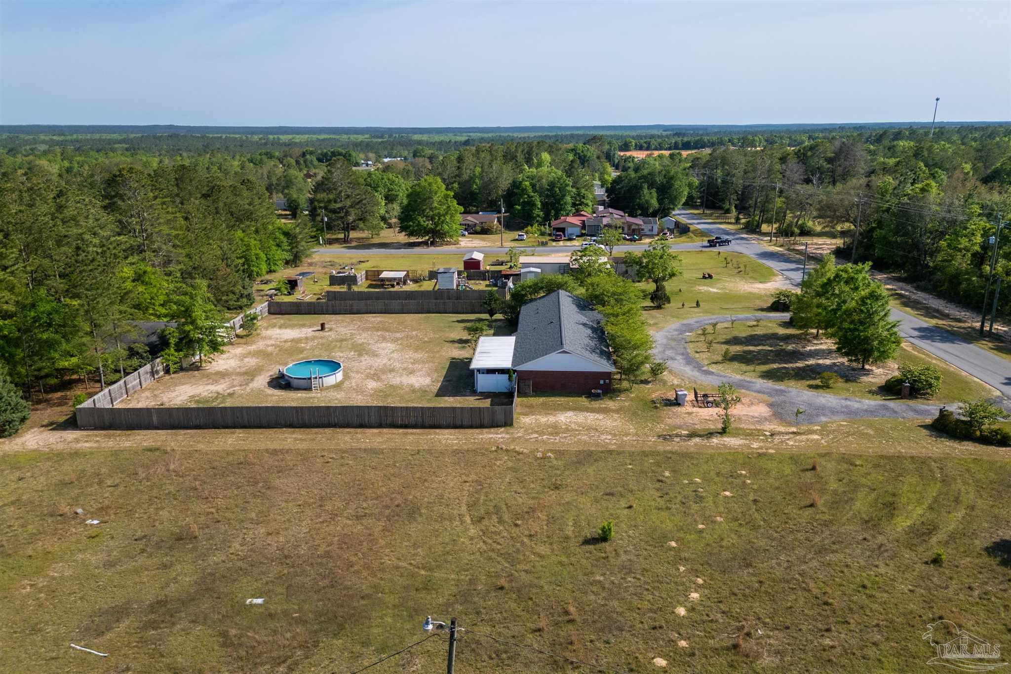 4624 Farm Life Road Milton, FL 32583 - Photo 43 of 50