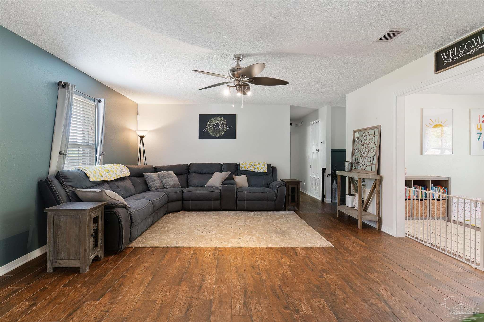 4624 Farm Life Road Milton, FL 32583 - Photo 8 of 50