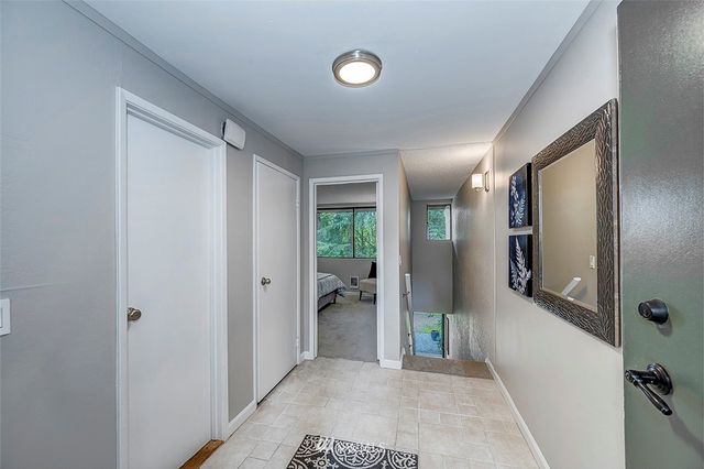 $325,000 | 6404 137th Avenue Northeast, Unit 385, Redmond, WA 98052