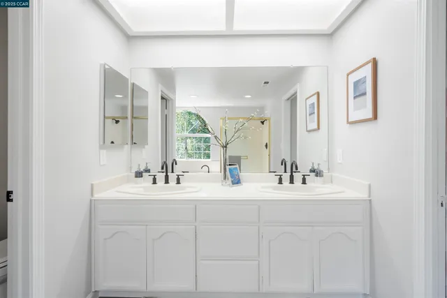 $1,725,000 | 5 Stuart Place, Danville, CA 94526