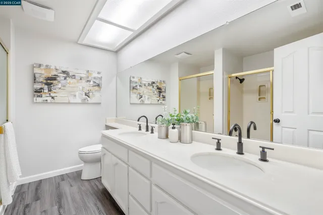 $1,725,000 | 5 Stuart Place, Danville, CA 94526