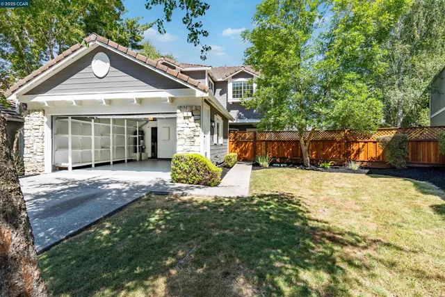 $1,725,000 | 5 Stuart Place, Danville, CA 94526