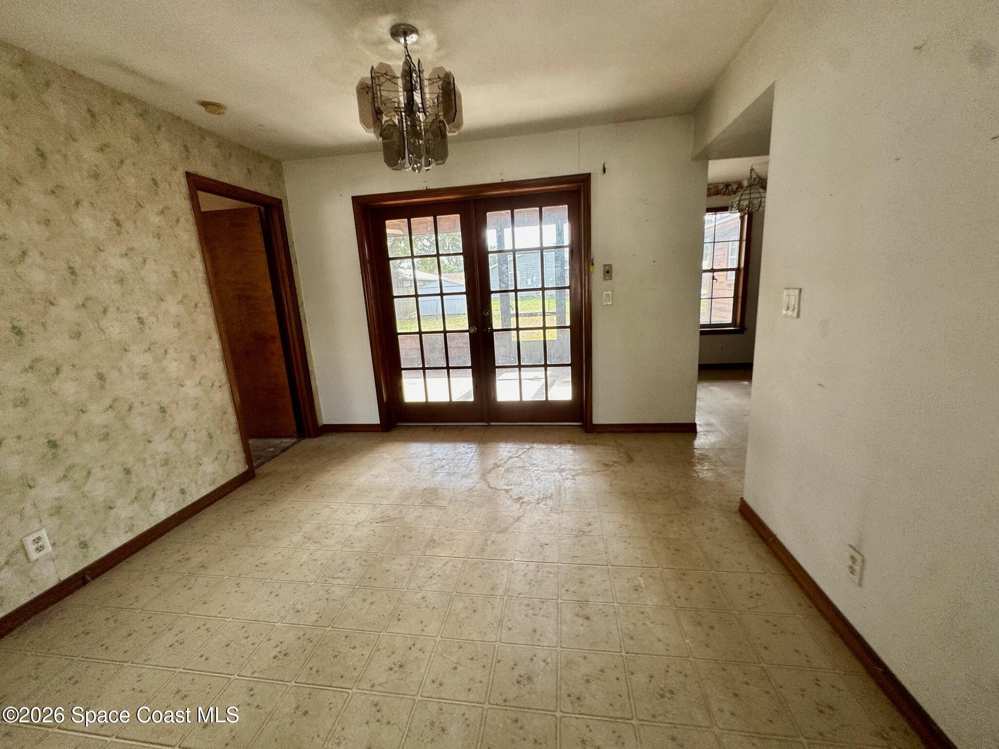 876 Remsen Avenue Northwest Palm Bay, FL 32907 - Photo 3 of 17 IMG_7358