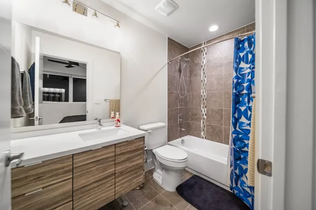 $2,250 | 604 North Bluff Drive, Unit 247, Austin, TX 78745