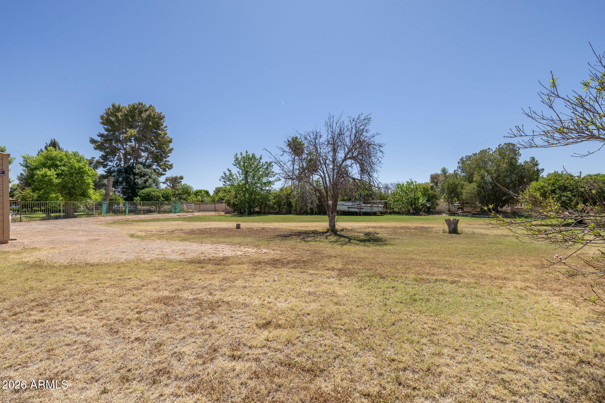 1725 North Lindsay Road Mesa, AZ 85213 - Photo 61 of 74 60-web-or-mls-1725 N. Lindsay Rd-60