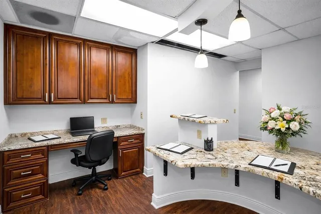 $17 | 4021 Central Avenue, St. Petersburg, FL 33713