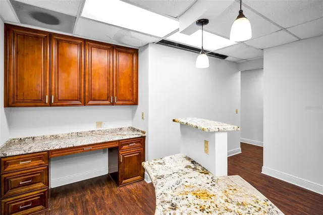 $17 | 4021 Central Avenue, St. Petersburg, FL 33713