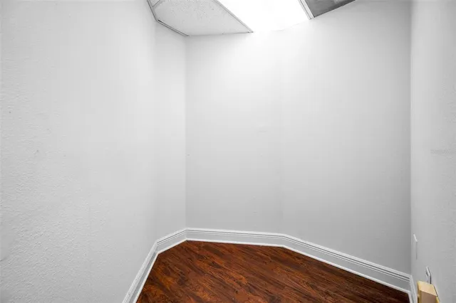 $17 | 4021 Central Avenue, St. Petersburg, FL 33713