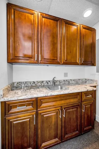 $17 | 4021 Central Avenue, St. Petersburg, FL 33713