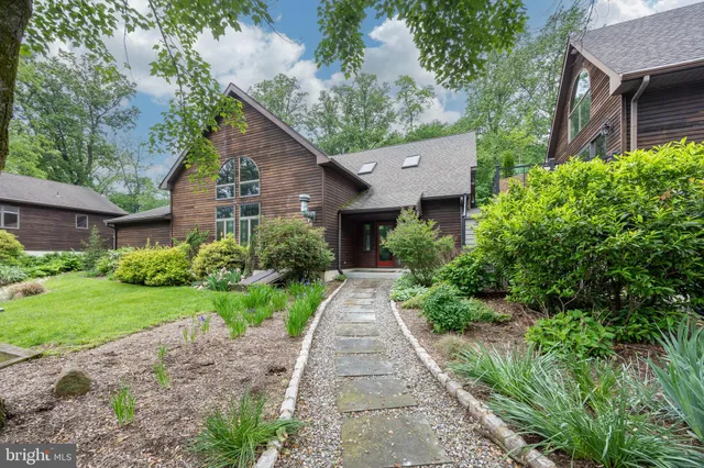 $2,000,000 | 15 Rooster Hill Road, Phoenixville, PA 19460