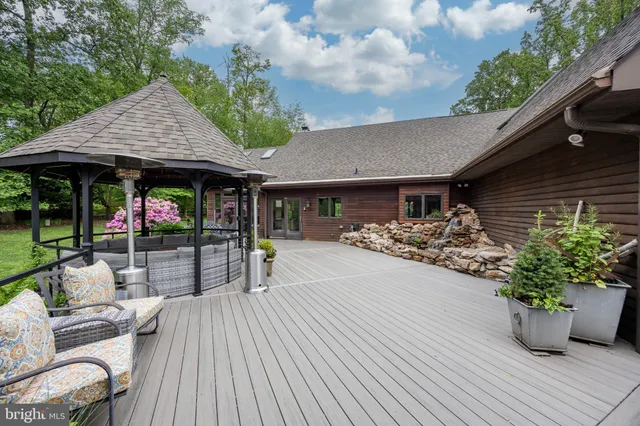 $2,000,000 | 15 Rooster Hill Road, Phoenixville, PA 19460