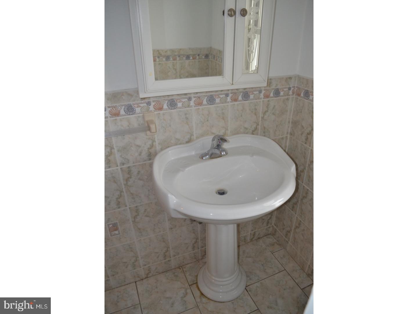 849 Atwood Road Philadelphia, PA 19151 - Photo 18 of 23 Bathroom