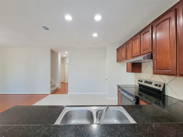 $2,000 | 7243 Crimson Sky Drive, Houston, TX 77083