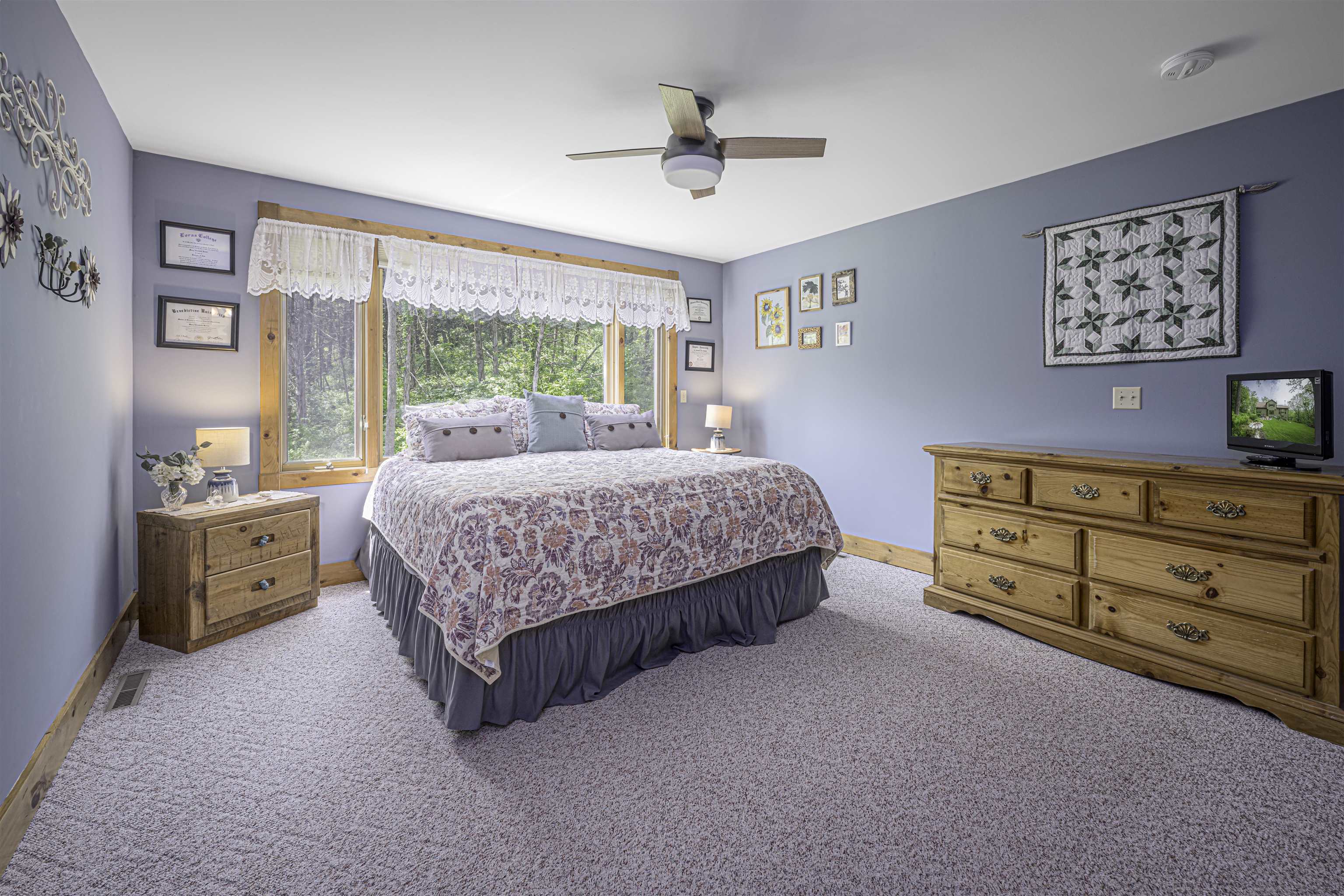 108 West Glen Hollow Road Galena, IL 61036 - Photo 30 of 51 a bed room with a bed and a dresser