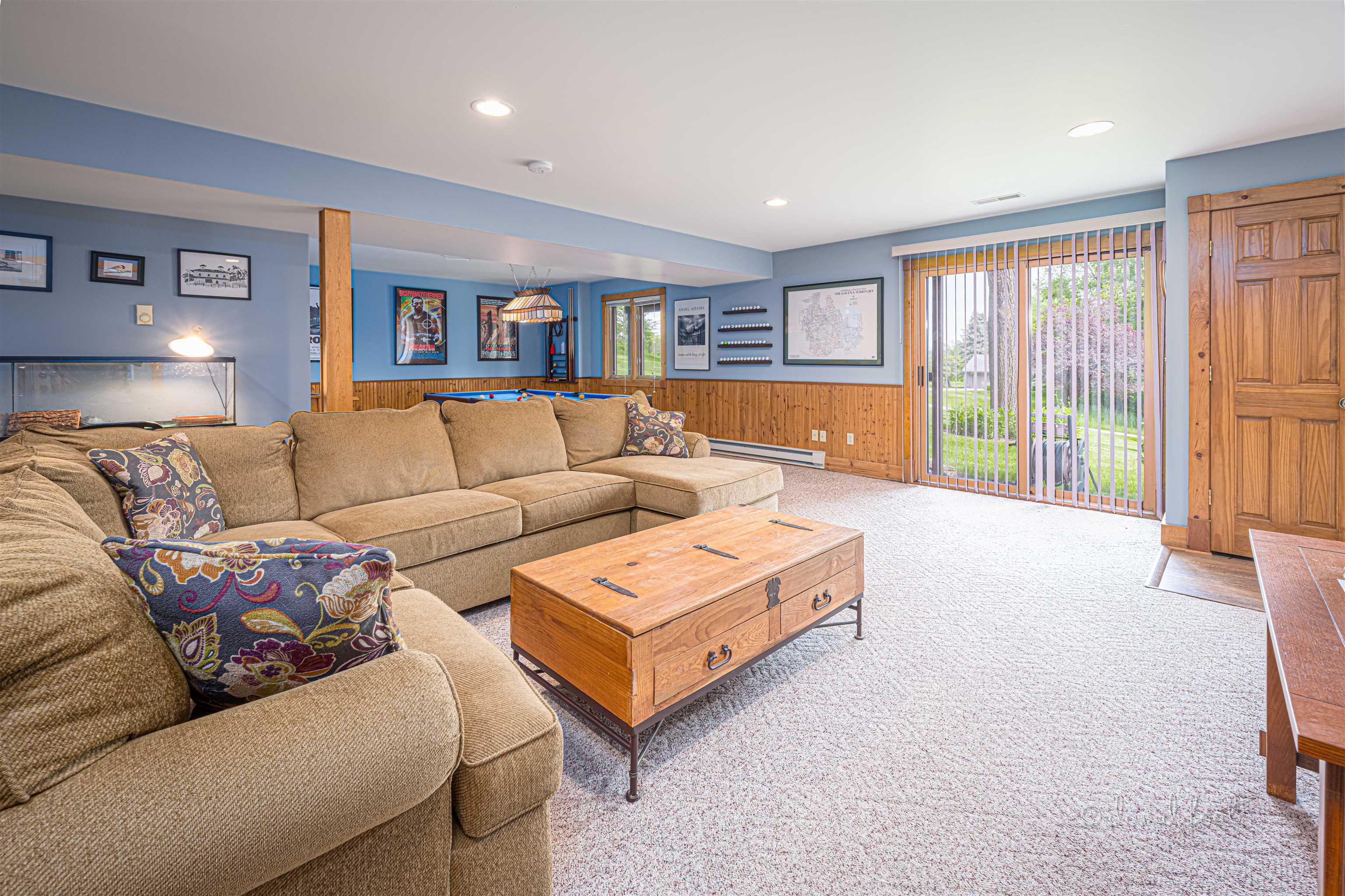 108 West Glen Hollow Road Galena, IL 61036 - Photo 34 of 51 a living room with furniture and a large window