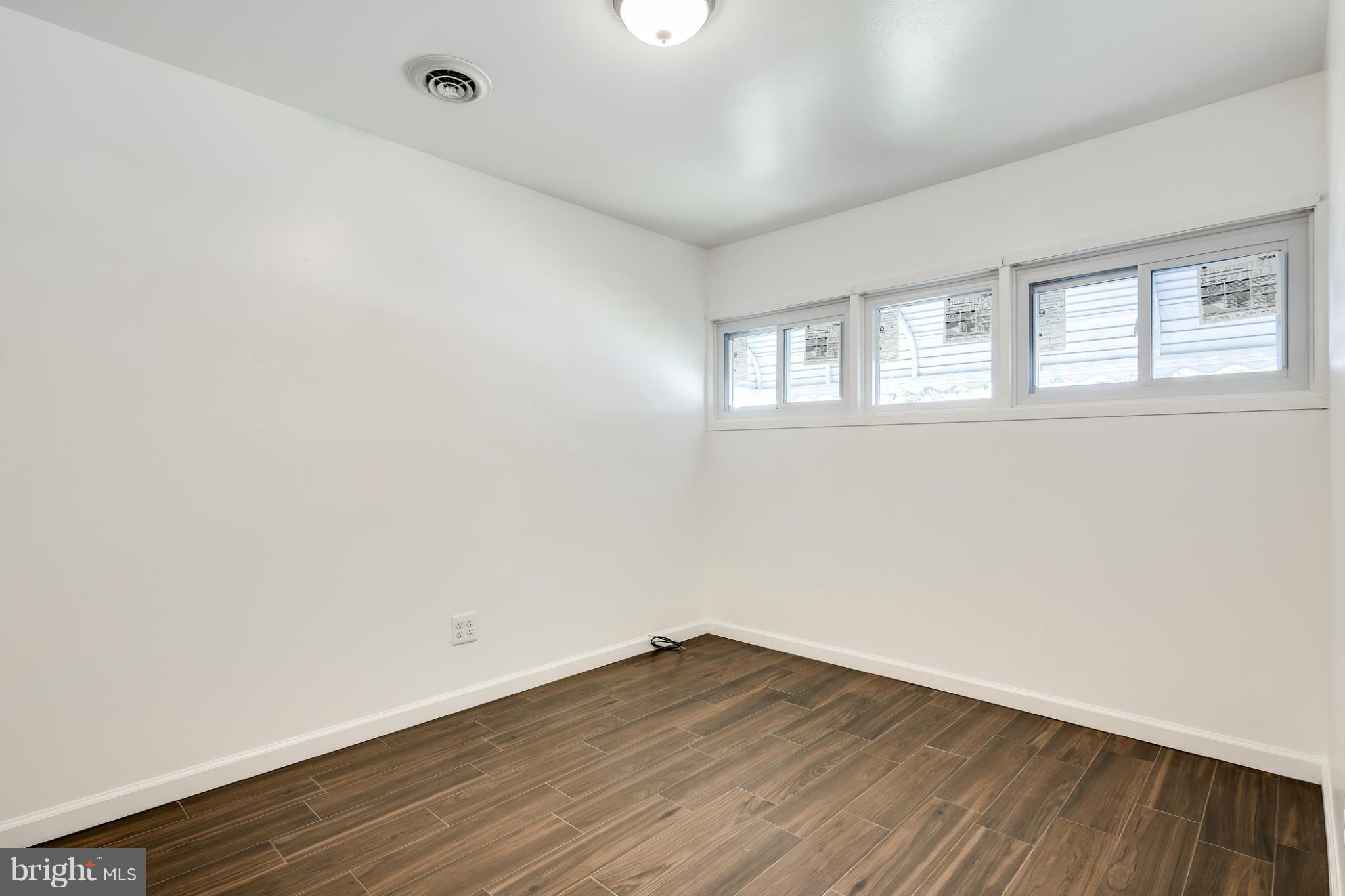 2415 Alma Road Baltimore, MD 21227 - Photo 12 of 28 Bedroom